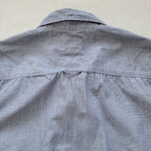 Billabong | Button-Down Men's Short Sleeve Shirt EUC Small light blue - Picture 9 of 12